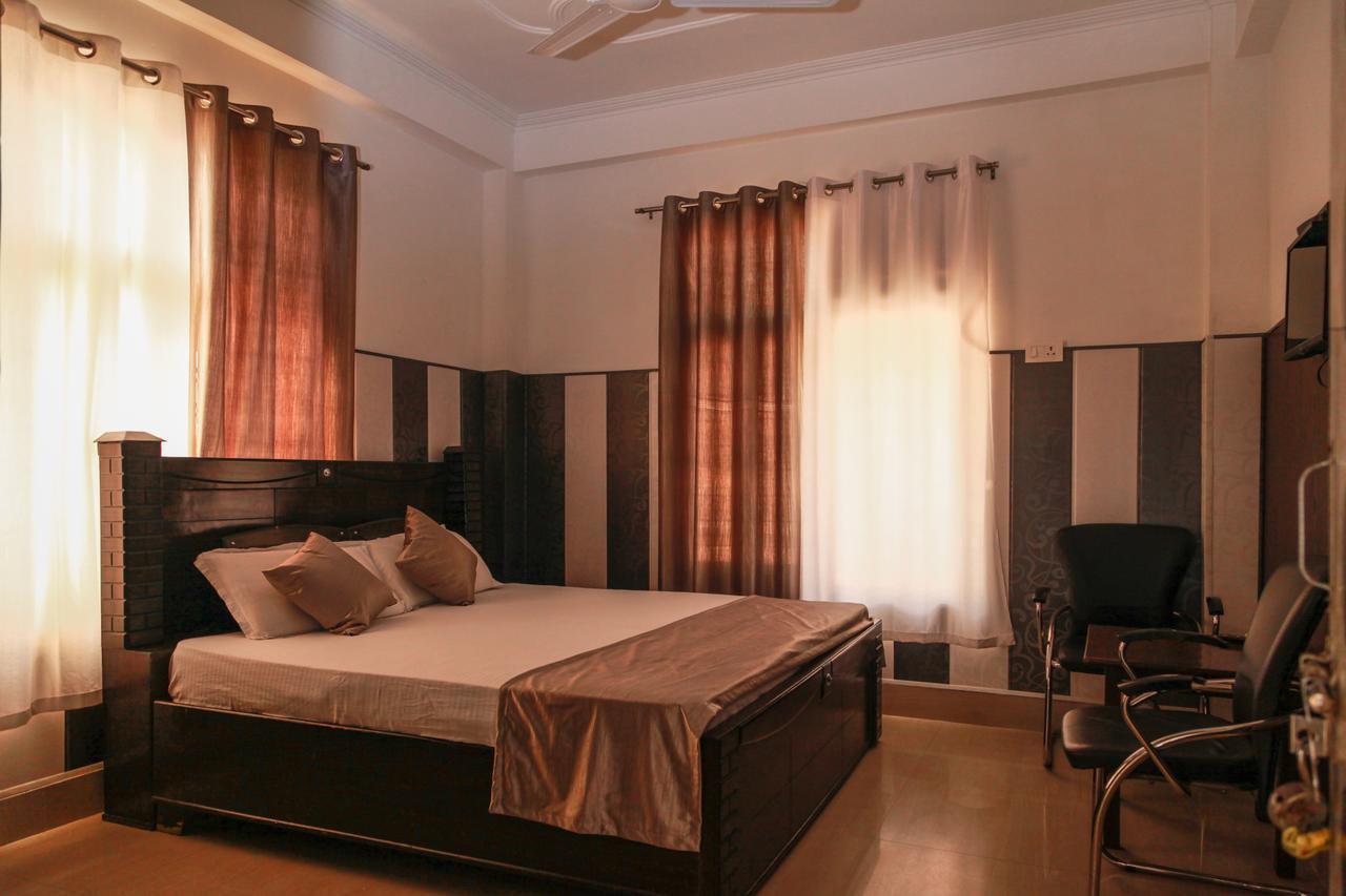 Nammastay Traveller'S Hub Tapovan Exterior photo
